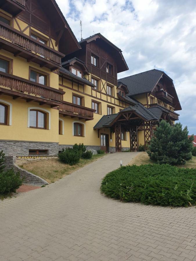 Apartmán vo Veľkej Lomnici Vel'ka Lomnica Exterior foto